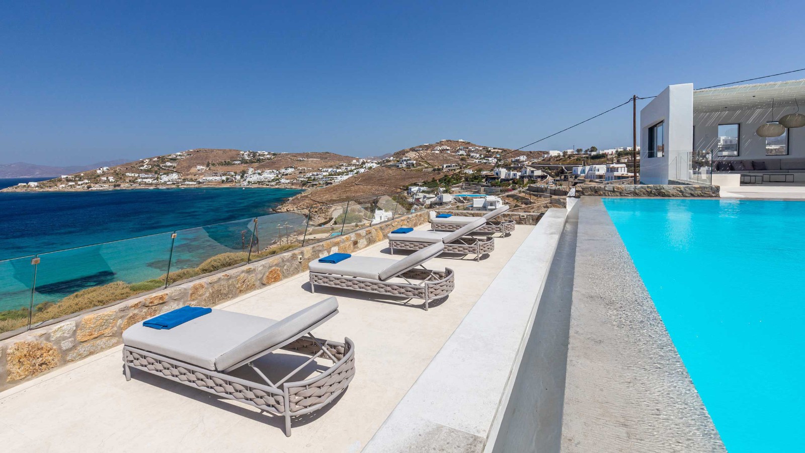 CJ-Commercial-Corniche Luxury Resort Hotel, Mykonos, Greece (6).jpg
